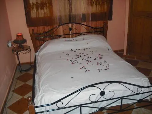 Casa Jihad - Image 1