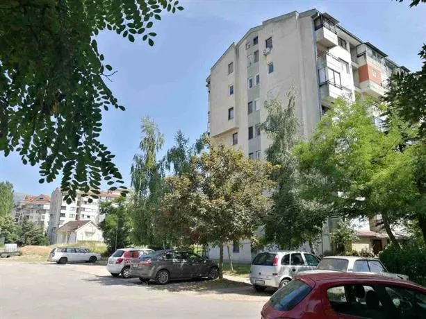 Apartments KS - Image 1