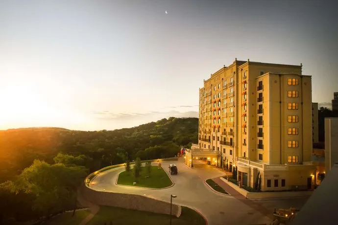 Granduca Austin Hotel - Image 1