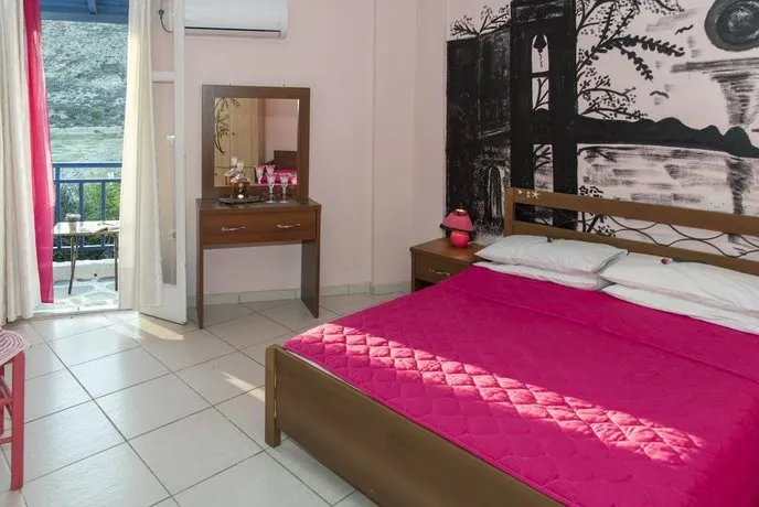 Mary Rooms - Image 1