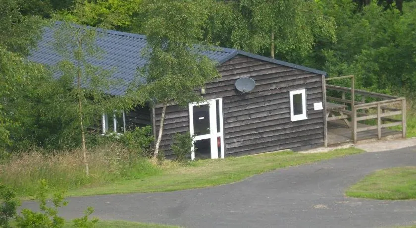 Holiday Lodge in Beautiful Mid Wales Rolling Hills - Image 1