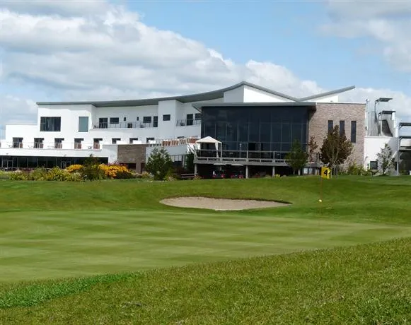 The Killerig Resort Hotel - Image 1