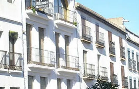Hostal Alameda Plaza Mayor - Image 1