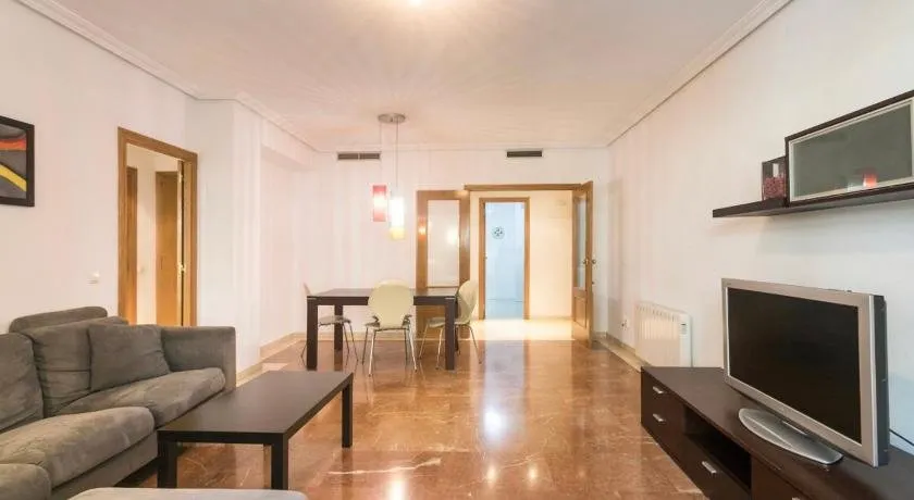 Drazen House With Terrace San Juan de Alicante - Image 1