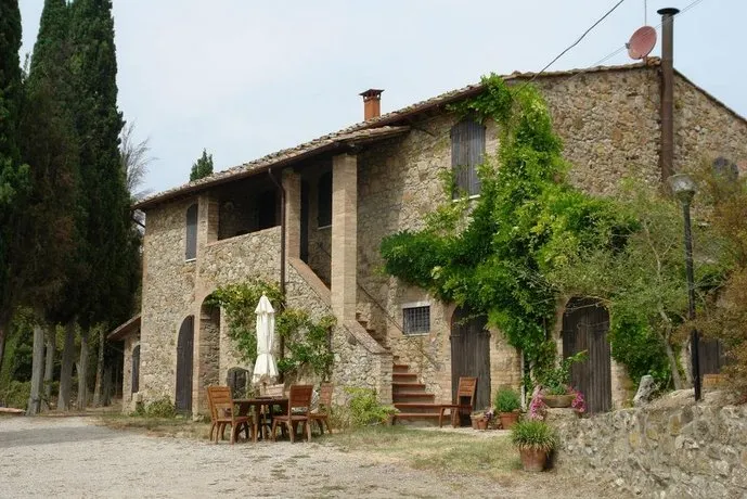 Appartement de vacances avec barbecue, piscine et jardin | Vue nature - Image 1