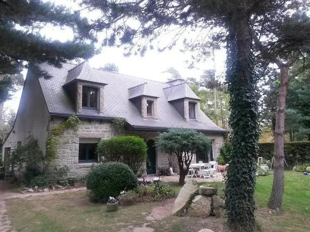 Chambres d'Hotes Les Mimosas - Image 1