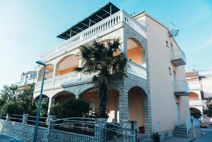 Apartments Boza - Image 1