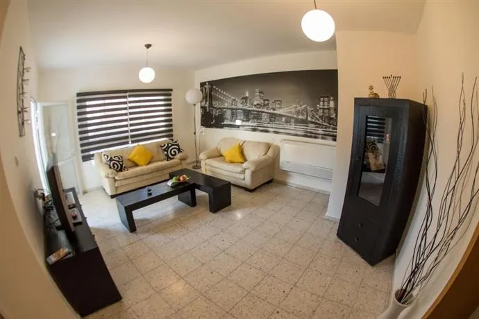 Sunlight Holiday Apartment - Image 1