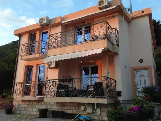 Villa Irina Dobra Voda - Image 1