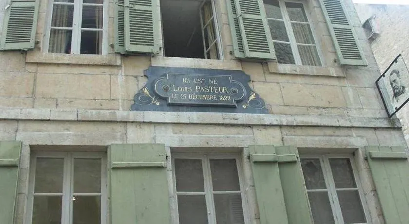 Chez Sophie - Image 1