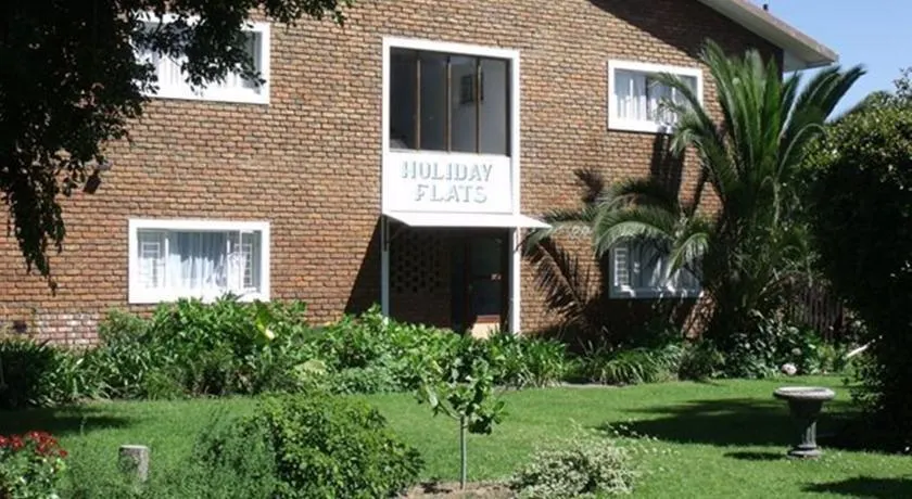 Jamaed Court Self-Catering Apartments - Image 1