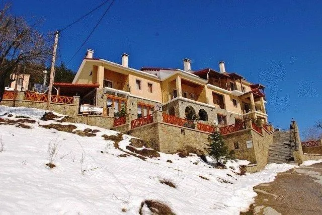 Tymfaia Hotel - Image 1