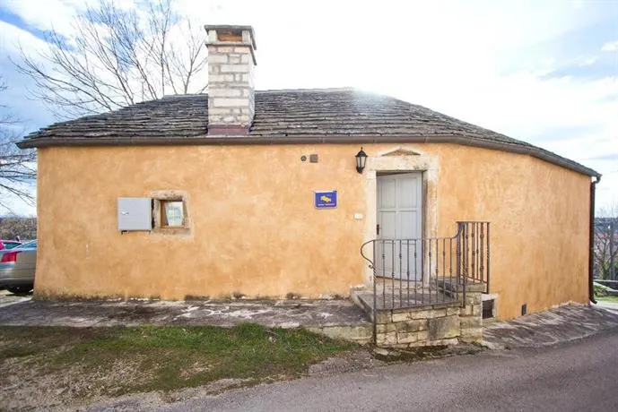 Holiday Home Marta - Image 1