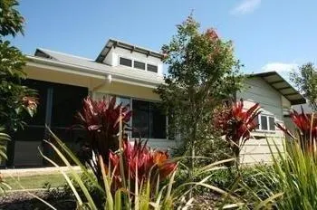Maleny Grove - Image 1