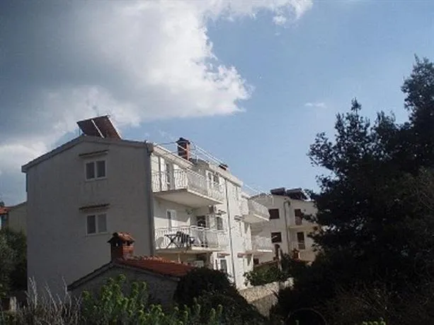 Apartments Duga - Image 1