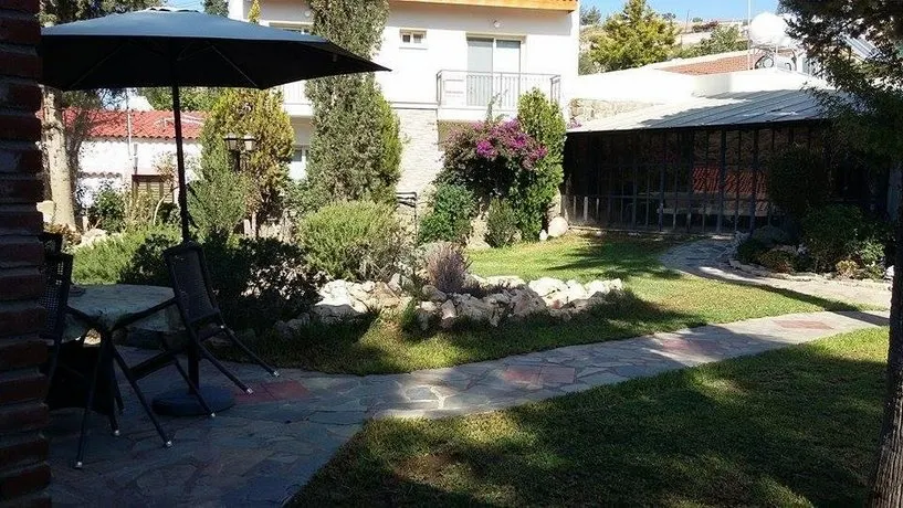 Vyzakia Vacation House - Image 1