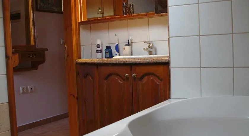 Stathoula's House - Image 1