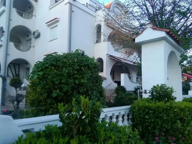 Guest House Petra - Image 1