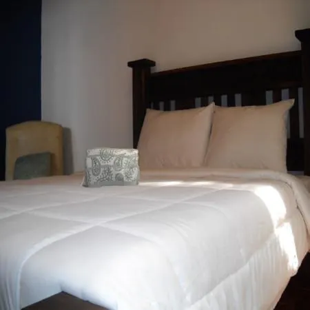 Lajuela BnB & Hostel - Image 1