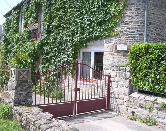 Dinan Priory View Chambres d´Hôtes - Image 1
