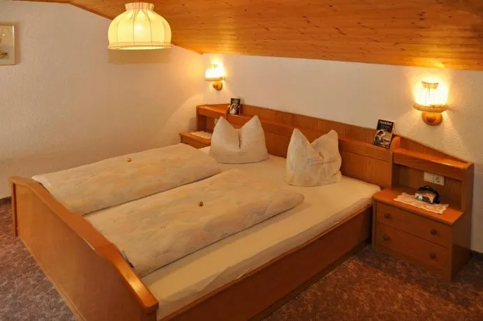 Haus Alpenruh - Image 1
