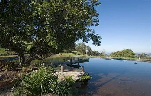 Ravensbourne Mountain Retreat - Image 1