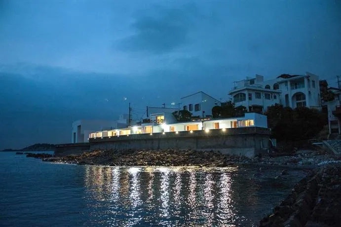 Hayama Funny House - Image 1