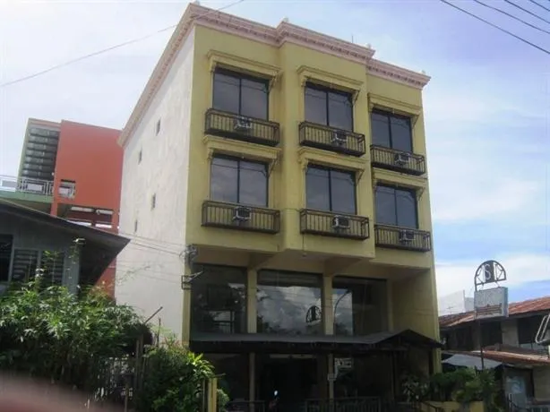 K Lodge Dumaguete - Image 1