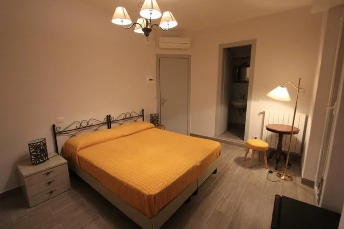 Hotel Francesca - Image 1