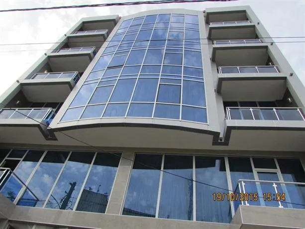 Grand Palace Hotel Batumi - Image 1