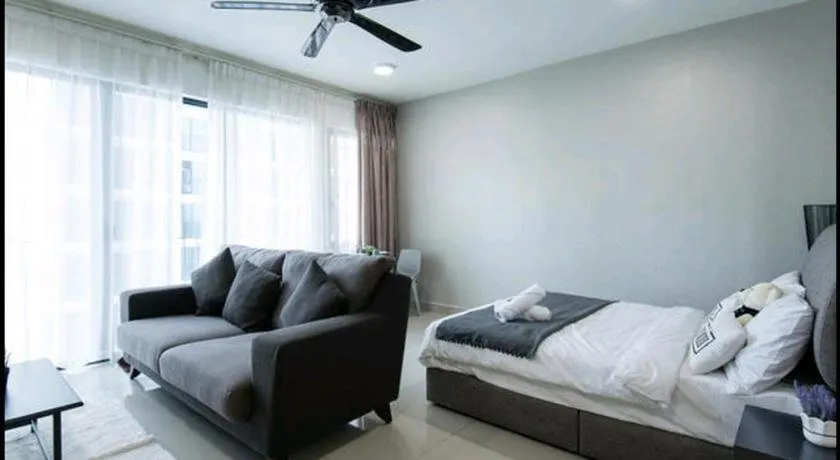 Premium 2pax Room @ Setia Alam by Miko -Sanitized - Image 1