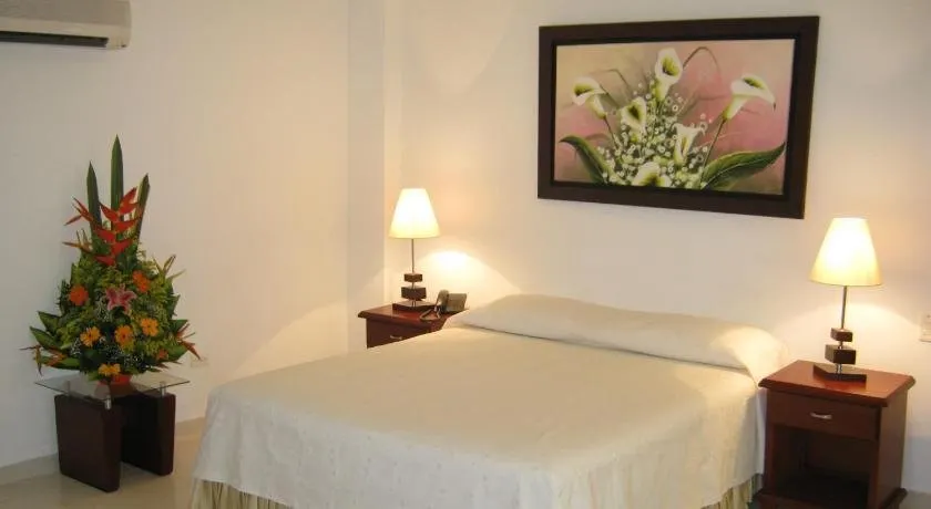 Hotel Sol Dorado - Image 1