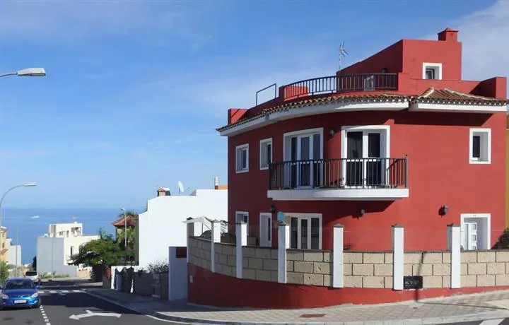 La Casa De Alba - Image 1