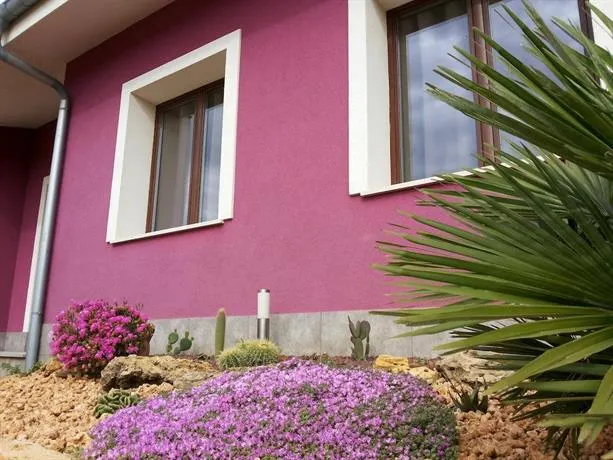 B&B Caliu - Image 1