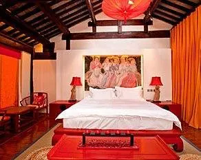 Zhengfu Caotang Inn Shuxiangmendi Lijiang - Image 1