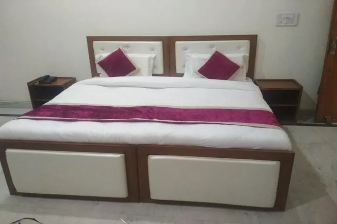 Shri Ram House - Image 1