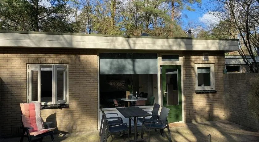 Modern Natuurhuisje Midden In Het Bos Op De Veluwe - Image 1