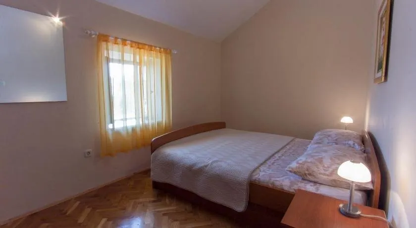 Apartment Peric Seline - Image 1