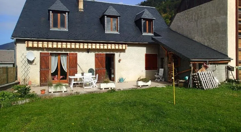 églantine maison individuelle au coeur de loudenvielle - Image 1