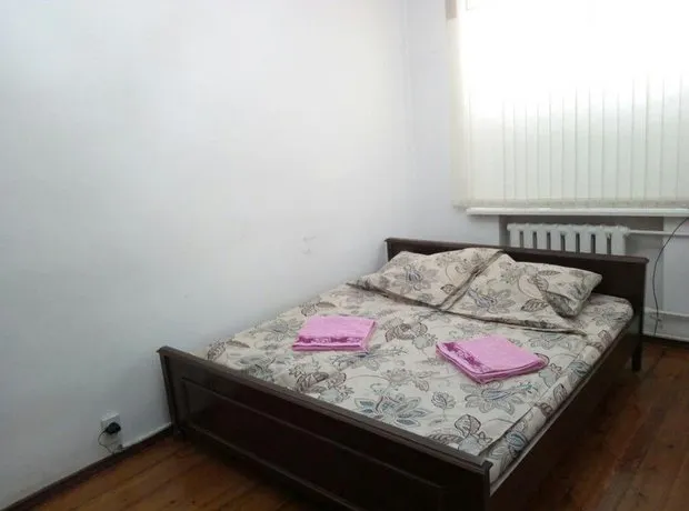 Central Chuy Avenue Hostel - Image 1