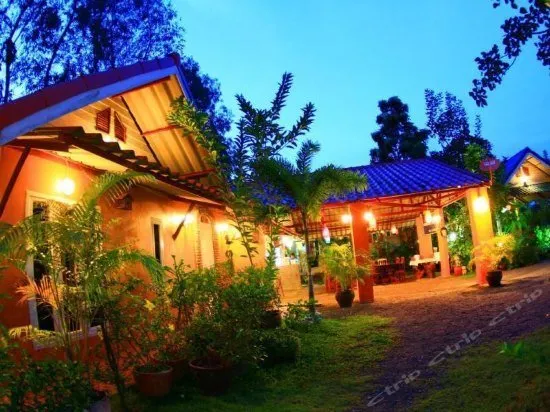 Hackers Hills Camping and Resort - Image 1