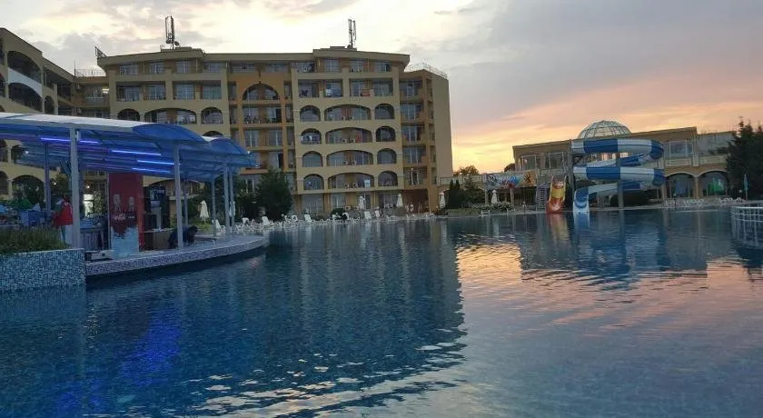 PSB Deluxe Apartments Aheloy - Image 1