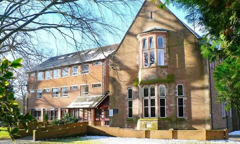 Hedley Lodge - Image 1