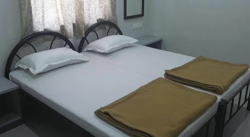 Royal Guest House - Image 1