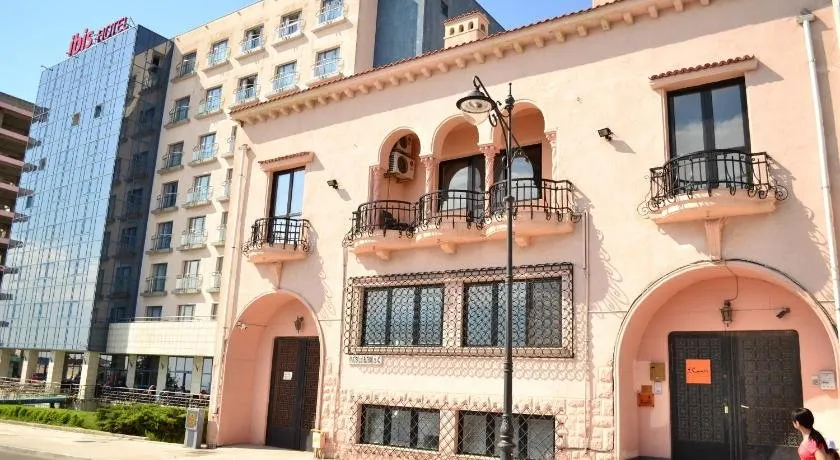 SC Casa Leon SRL - Image 1