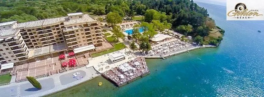 Golden Beach Apartmens - Image 1