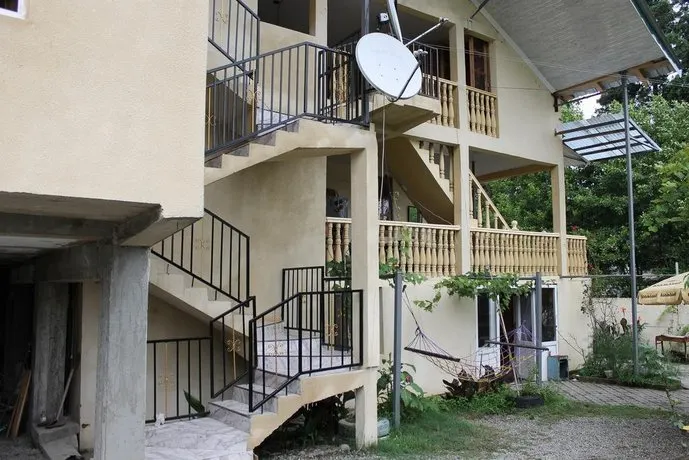 Guest House Mari - Image 1