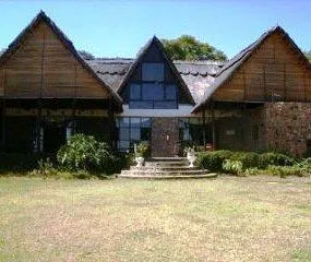 Hotel Harare Safari Lodge - Image 1