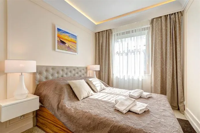 Bentley Home Sopot - Image 1
