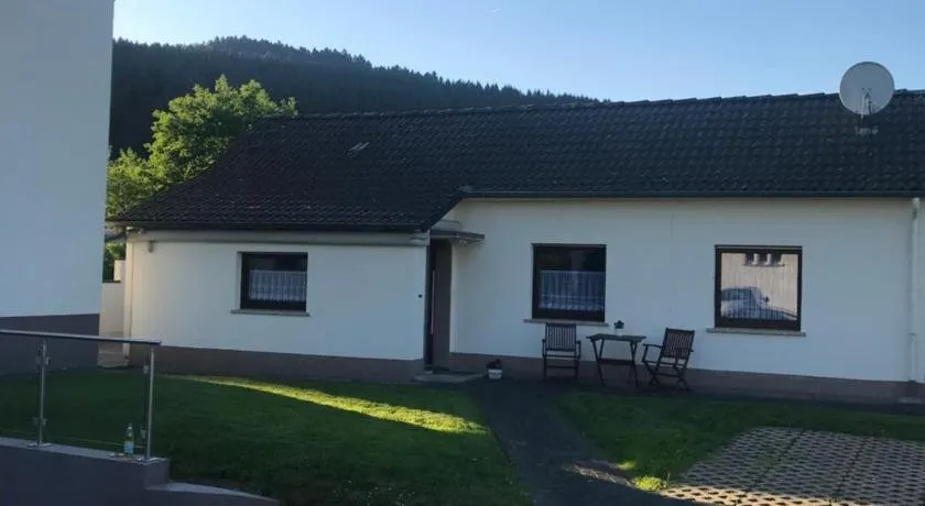 Ferienhaus "Am Stauwerk" - Image 1
